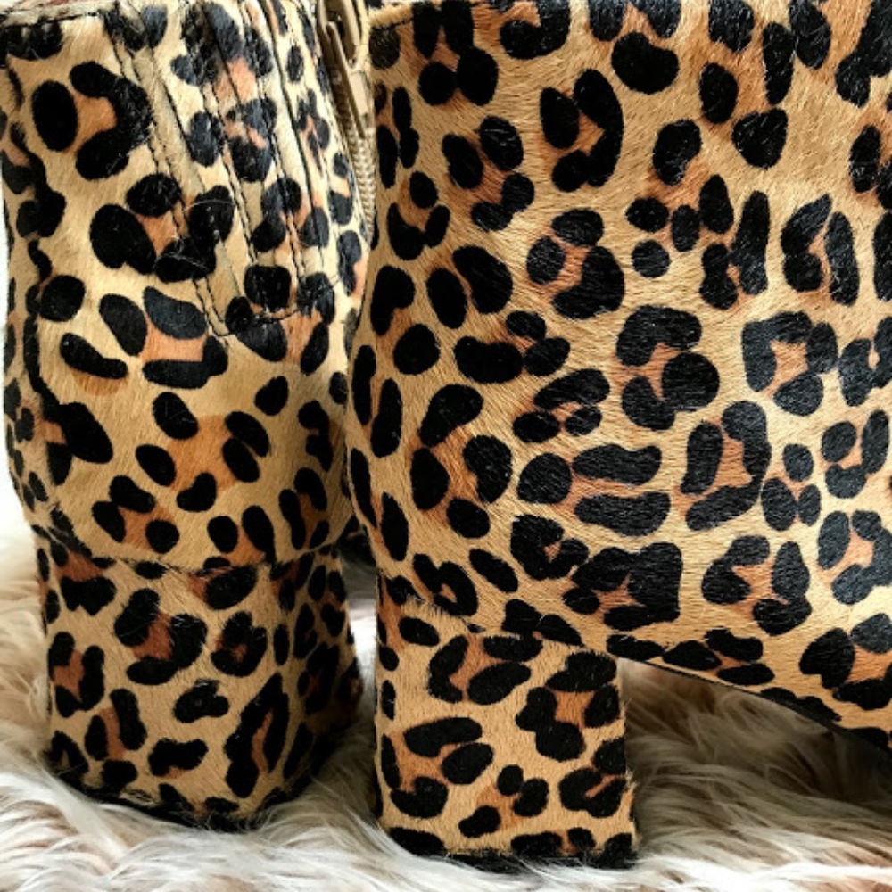 Jeffrey Campell Leopard Fur Ankle Boots -- 8.5 - Picture 4 of 5